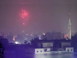 Record pollution levels in Delhi on Diwali night: PM 2.5 above 675, noise limit also violated