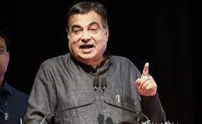 Important statement of Nitin Gadkari regarding toll plazas on expressways