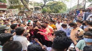 Students took to the streets to protest against MPSC